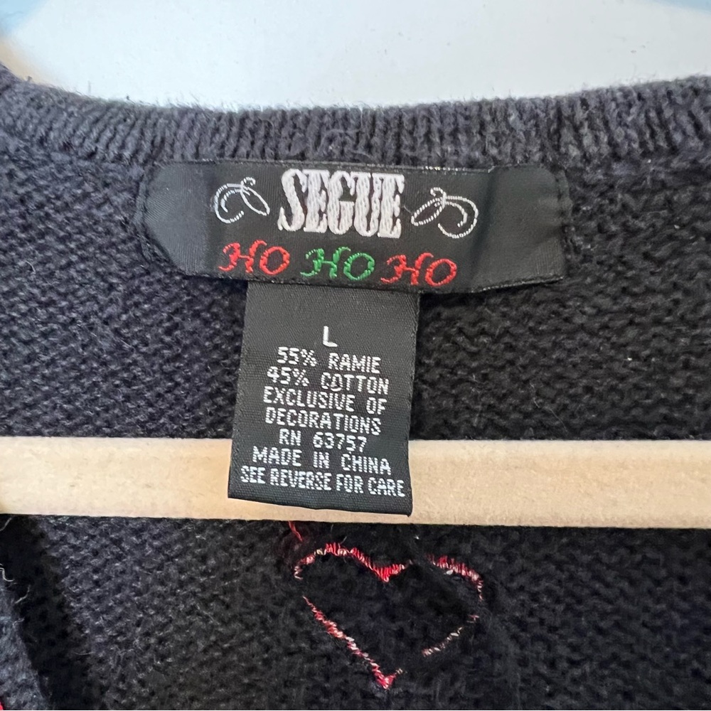 VNTG Segue Embroidered Ugly‎ Christmas Vest - Picture 5 of 6